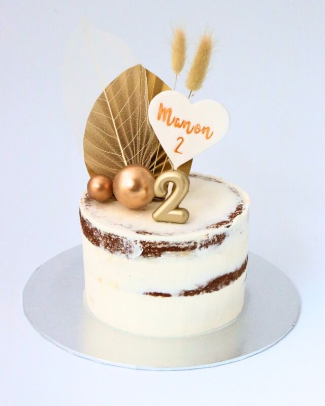 Dernier nude cake pour Manon 2 ans 

Merci @elodie.fonseca.9 pour ta confiance 🥰

 #cakedesignerparis #cakedesignerseineetmarne #cakedesignparis #cakedesigner #Fontainebleau #seineetmarne77seineetmarne77 #birthdaycelebration #cakeideas #nudecake #nudecakes